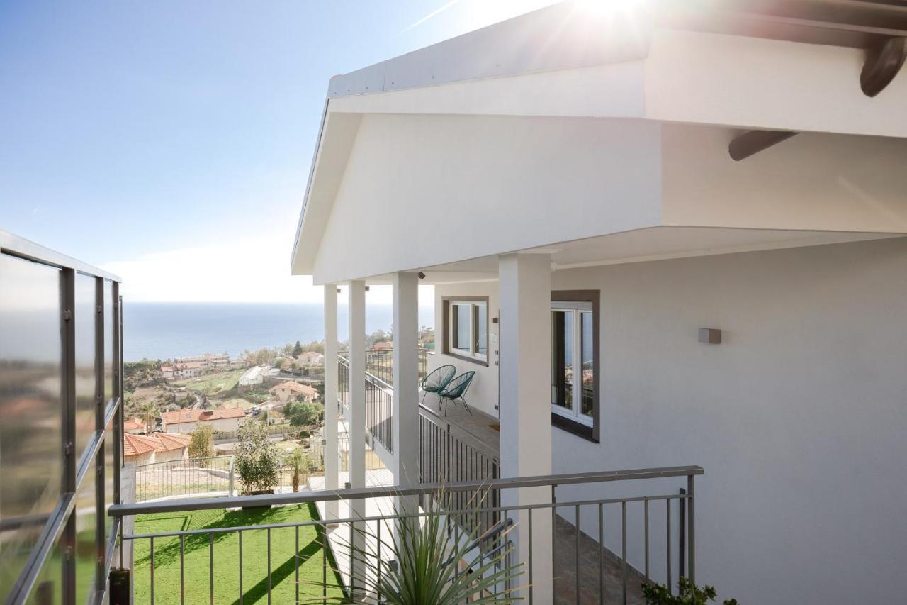 Villa La Matta Apartments And Luxury Suites 산레모 외부 사진