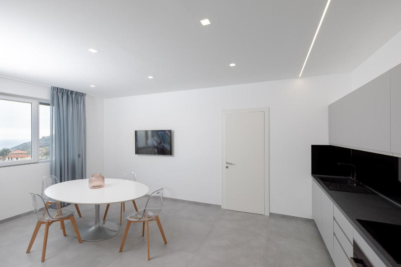 Villa La Matta Apartments And Luxury Suites 산레모 외부 사진
