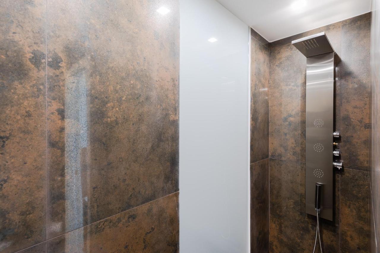Villa La Matta Apartments And Luxury Suites 산레모 외부 사진