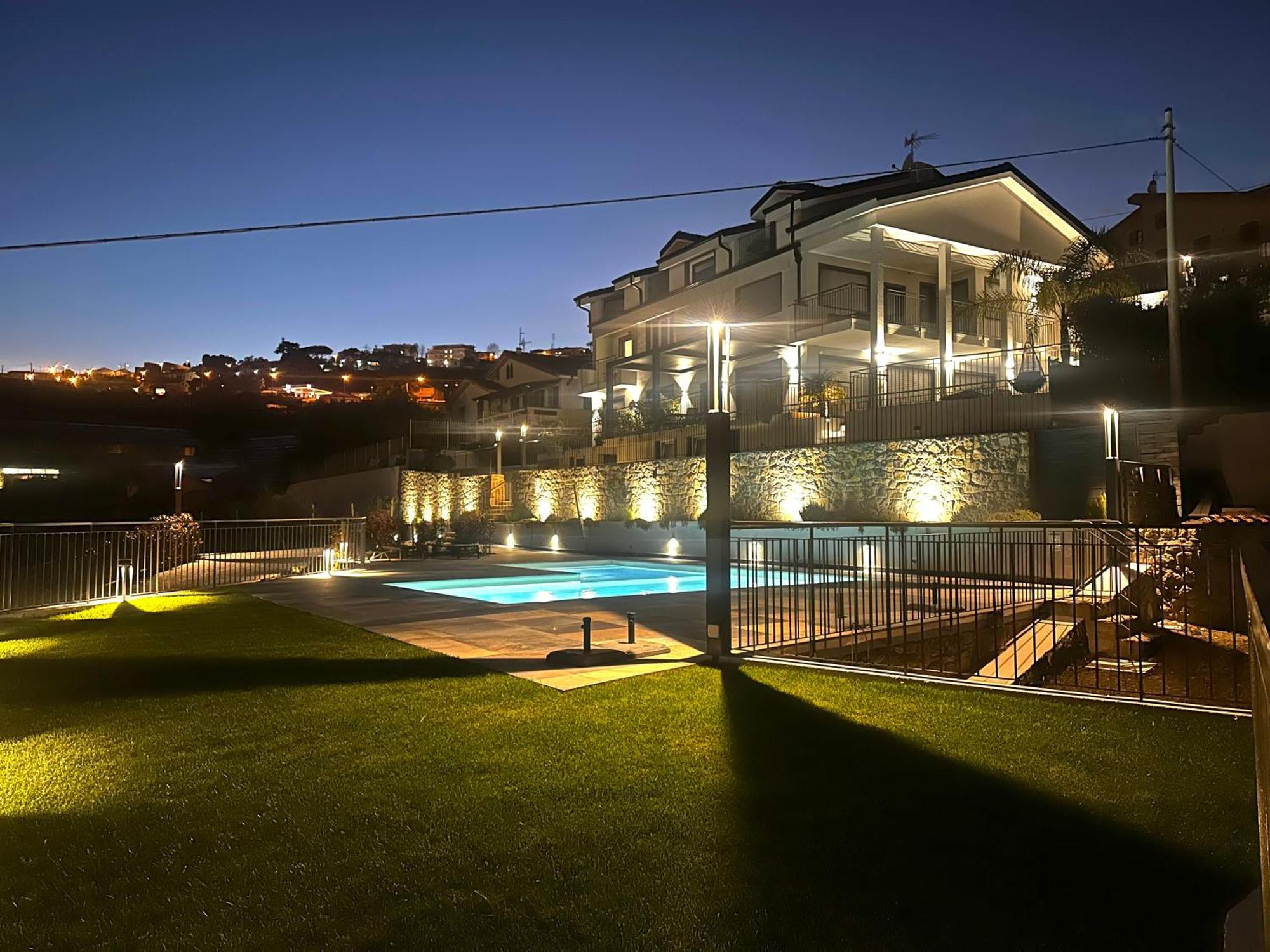 Villa La Matta Apartments And Luxury Suites 산레모 외부 사진